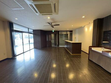 近江八幡市桜宮町の店舗事務所の内装