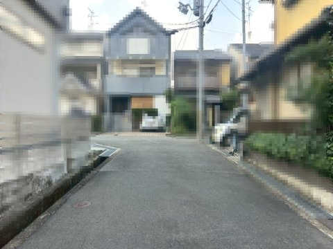 向日市寺戸町東野辺の前面道路含む現地写真|小・中学校まで徒歩約10分で便利です(^^♪