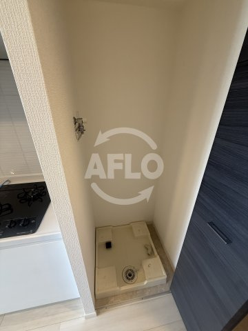S-RESIDENCE堺市駅前の洗面所|S-RESIDENCE堺市駅前　室内洗濯機置場