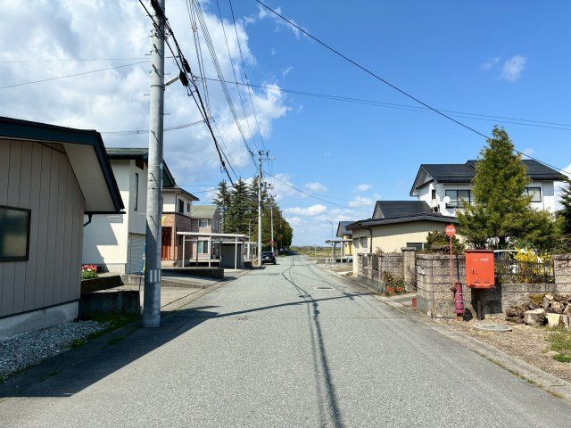 【売地】中山町大字長崎字上川原土地の前面道路含む現地写真|前面道路