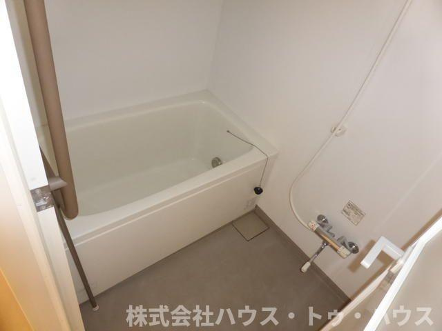 ヌーベルバーグ常盤平の浴室