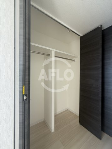 S-RESIDENCE堺市駅前の収納|S-RESIDENCE堺市駅前　クローゼット