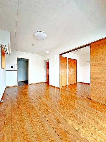 ヴァレッシア曳舟アンベリールの居間・リビング|ドキドキの新生活も、安心してスタート。ぴったりの住まいを見つけませんか？クランディアが一緒に住まい選びをサポートします‼　まずは、お気軽にお問合せください　＃クランディア