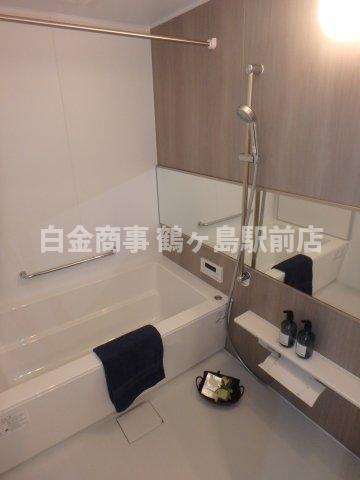 レーベンリヴァーレ坂戸リッツの浴室