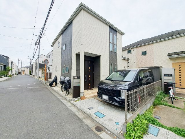 【外観】 | 新座市片山1丁目　中古一戸建住宅　(保谷店) | 小学校まで徒歩10分以内　お子様のいるご家庭も安心