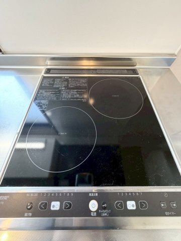 Re-be東三国のキッチン