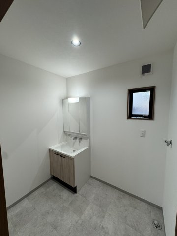和歌山市太田・新築戸建・116154の洗面所