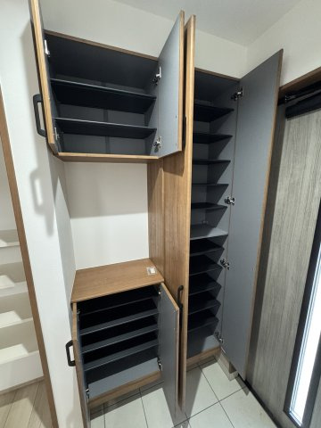 和歌山市太田・新築戸建・116154の玄関
