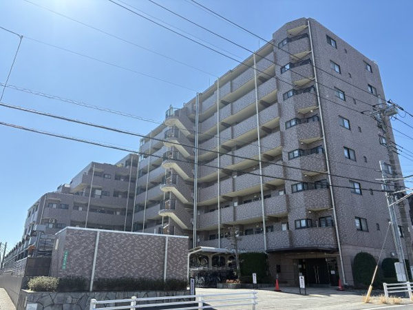 ライオンズガーデン航空公園の画像