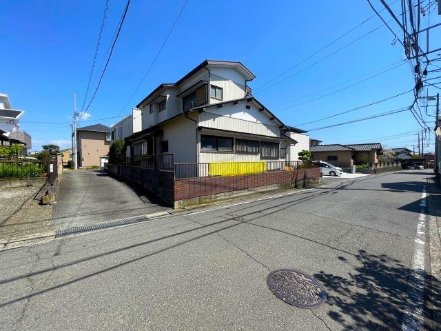 【前面道路含む現地写真】 | 〇●伊勢原市上粕屋 売地●〇 | 平坦地につき自転車、徒歩でのご移動もラクラクです！