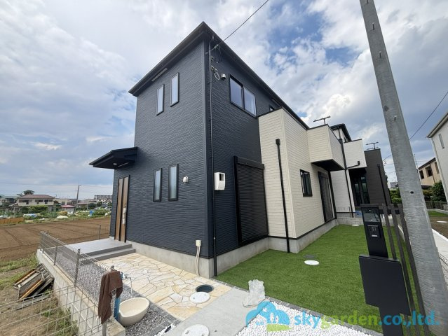 平塚市上平塚2期　新築戸建　全3棟2号棟