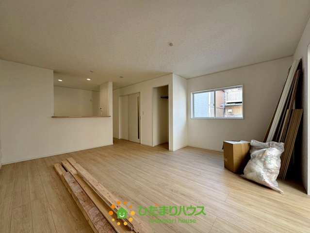 宮代町道佛第11　新築一戸建て　クレイドルガーデンの居間・リビング