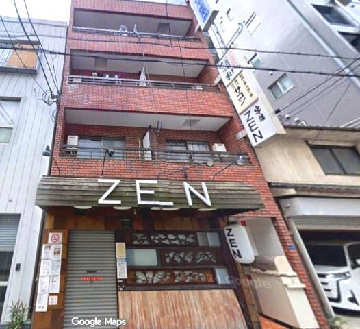 進光ビルの外観