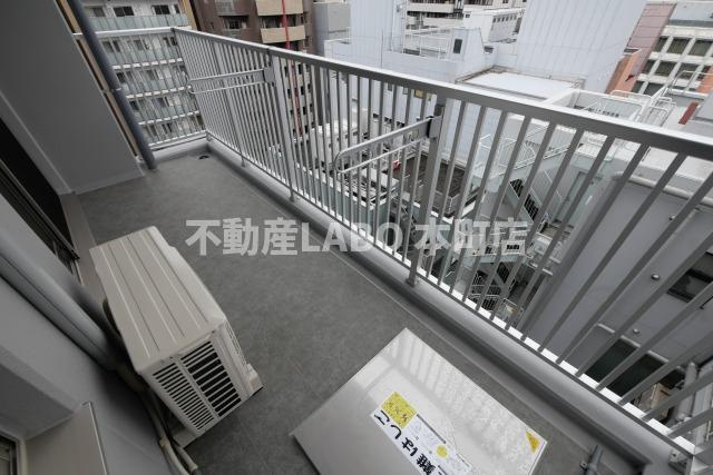 アーバネックス南新町のバルコニー