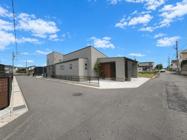 新築戸建　岐阜市須賀　全8区画分譲の前面道路含む現地写真|■前面道路　■ヤマダ不動産　株式会社リライフ　
■夢のマイホーム購入をフルサポートします！