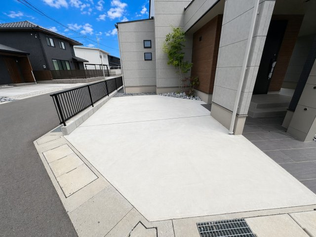 新築戸建　岐阜市須賀　全8区画分譲の駐車場