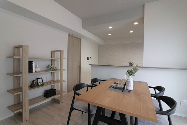 【洋室】 | プレステ15番館鶴見緑地