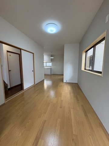 和歌山市梶取・中古戸建・116323の居間・リビング
