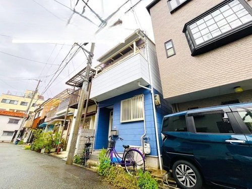豊中市蛍池西町1丁目　中古戸建の前面道路含む現地写真