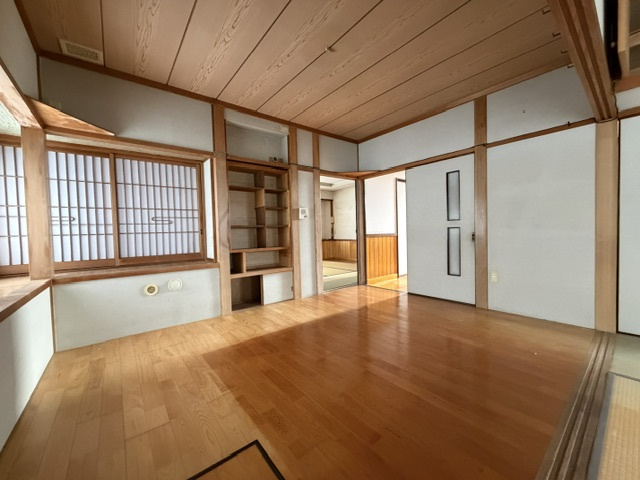 北諸県郡三股町大字宮村の中古一戸建の洋室