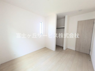 【洋室】 | 浜松市中央区泉4丁目 新築一戸建て | 洋室です