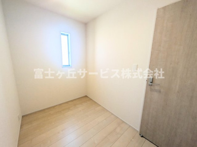 【洋室】 | 浜松市中央区泉4丁目 新築一戸建て | ストレージルームです