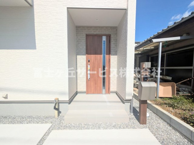【エントランス】 | 浜松市中央区泉4丁目 新築一戸建て | エントランスです