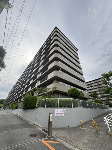 日興千里丘スカイマンションＢ棟の画像