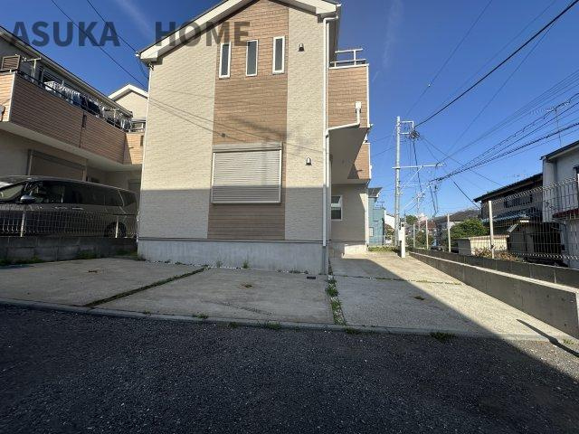 南区平楽の前面道路含む現地写真|開放感があり日当りも良好です！