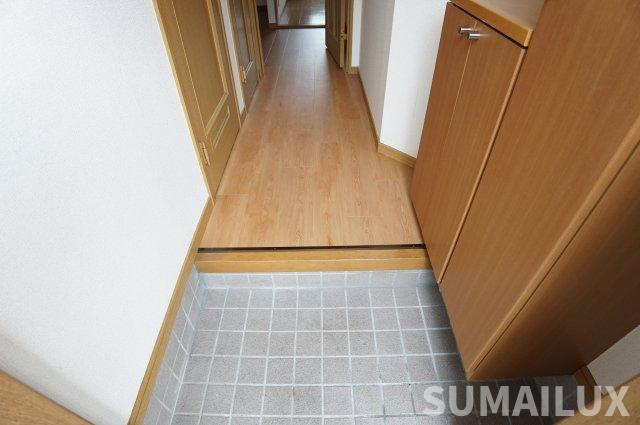 熊本市北区龍田弓削１丁目のアパートの玄関