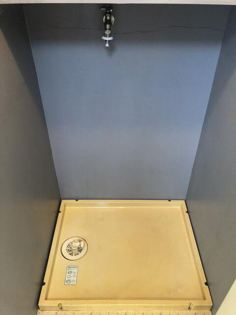 洗濯機置き場