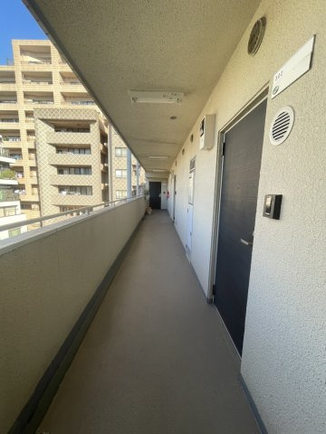 【バルコニー】