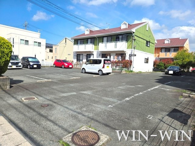 セジュール長谷川 B棟の駐車場