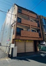 大津市長等３丁目の店舗事務所の外観