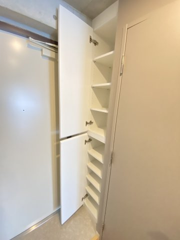 【収納】 | マーヴェリック堺東 | 専用の収納スペースです