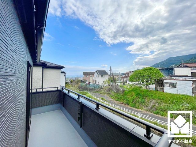 大津市坂本8丁目　7号棟のバルコニー