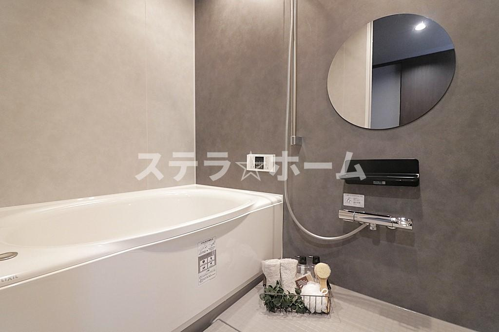 ファミール深江橋デュオの浴室|ゆったり過ごせるお風呂です