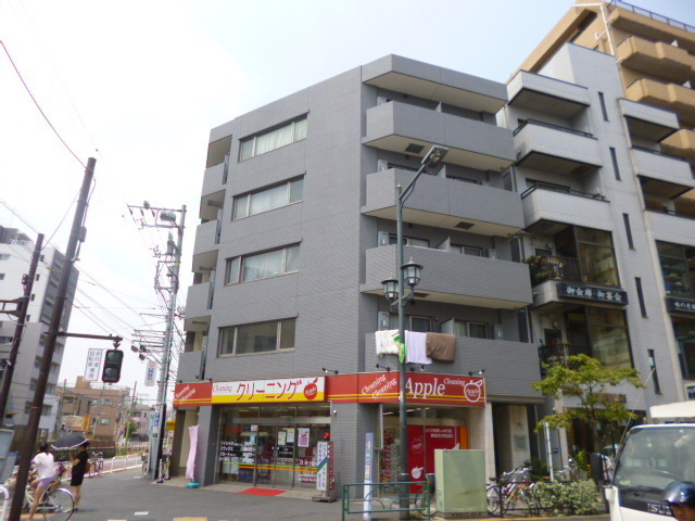 クレセント小台の外観|2006年築の綺麗でしっかりとした物件です