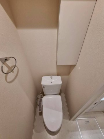 メゾンドブランのトイレ|★落ち着いた色調のトイレです★