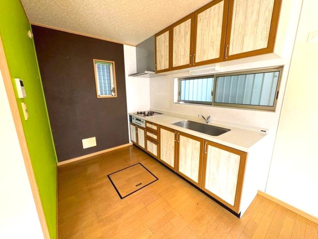 平塚市真田4丁目　中古戸建のキッチン|お料理しやすいキッチンです