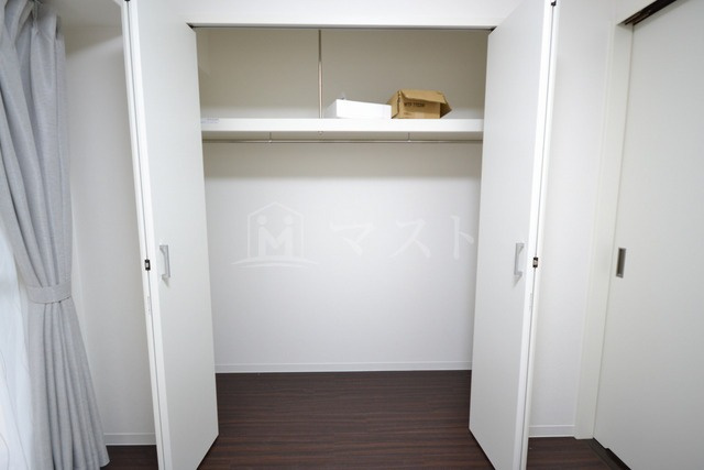 グランパシフィック桃谷の収納
