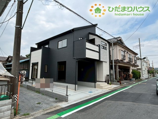 鴻巣市人形1丁目　新築戸建　ブルーミング01の前面道路含む現地写真