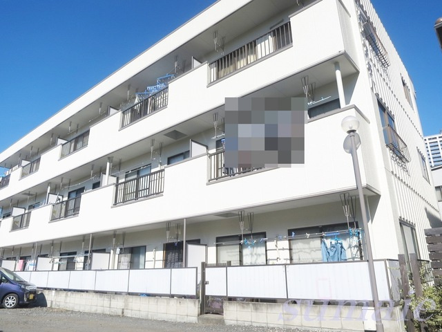 メゾンアキバの外観|マンションの外観です☆