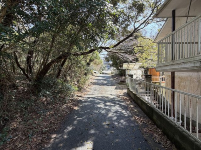 西区今宿青木 中古戸建の前面道路含む現地写真