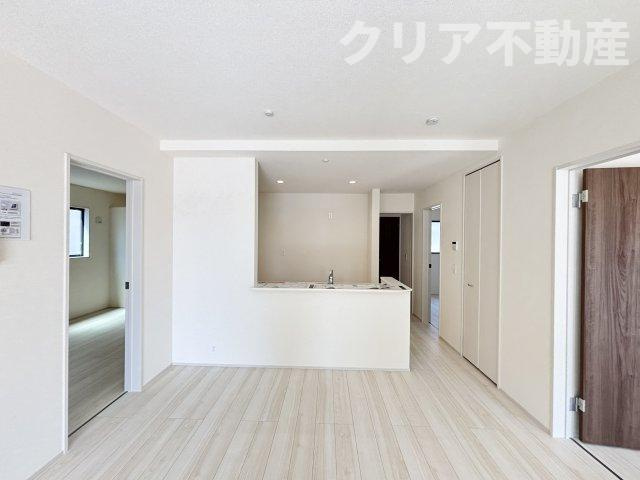 【居間・リビング】 | 高崎市箕郷町生原第7　4号棟平屋♪