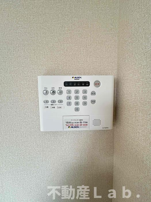 Ｄ－ｒｏｏｍハピネス　B棟のセキュリティ
