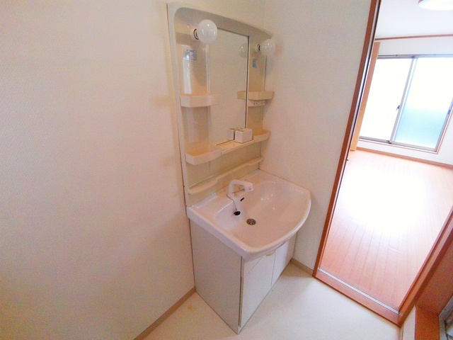 本山北町ハイツの洗面所