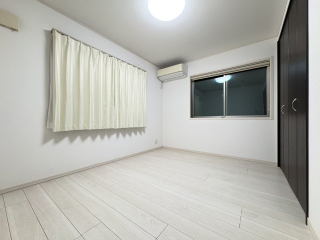 本巣郡北方町 曲路東１丁目（北方真桑駅） 2階建 ４ＳＬＤＫの洋室|2階洋室