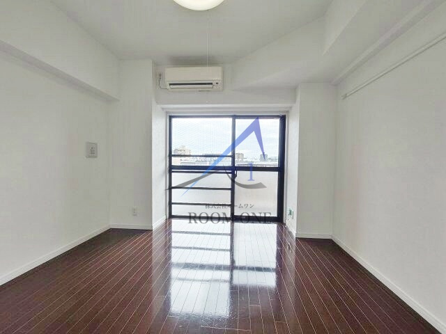 グローバン本所吾妻橋駅前の居間・リビング|洋室のお部屋です。