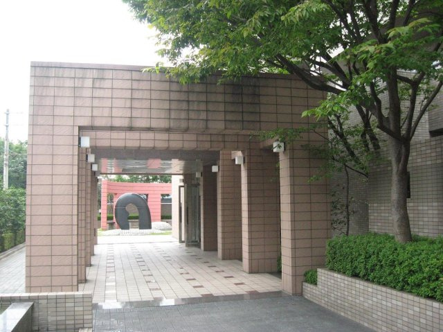 近隣駅まで徒歩約１分♪松山市駅や松山駅方面にも行ける、通勤・通学に便利な路線です♪
